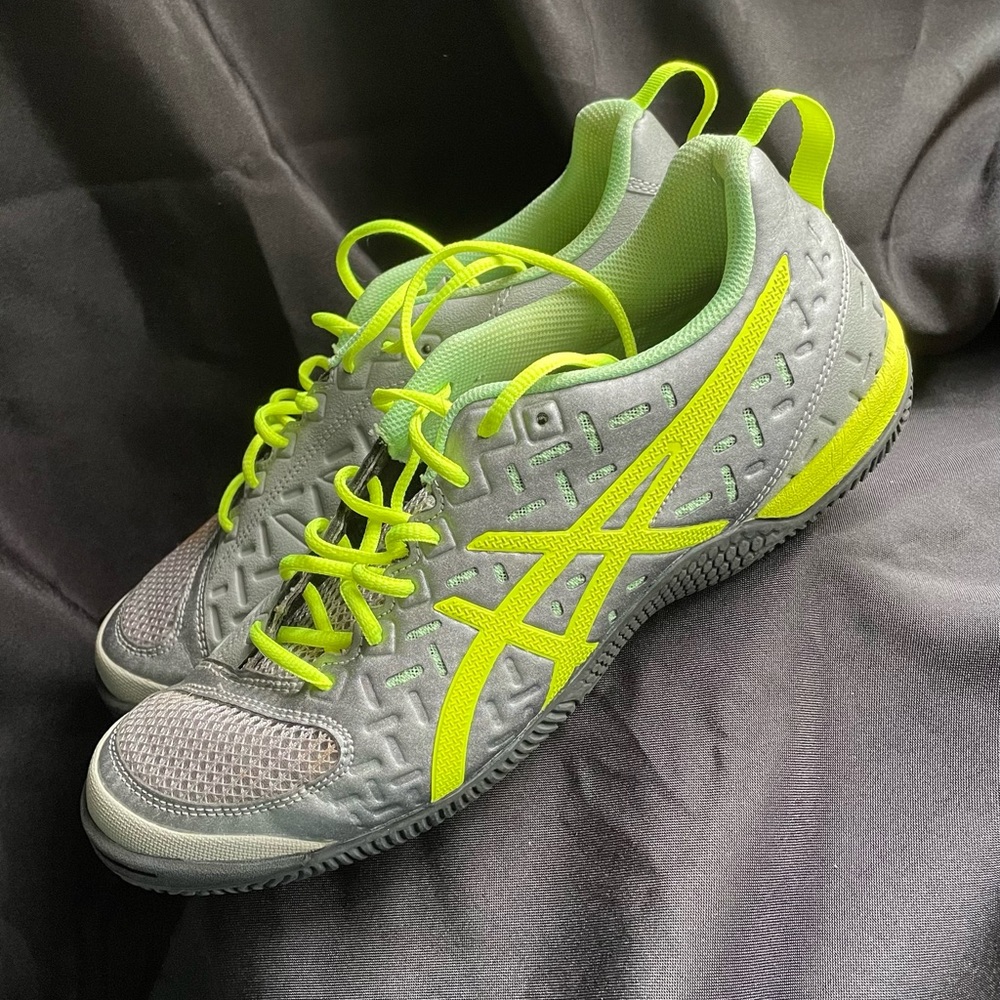 ASICS crosstrainer